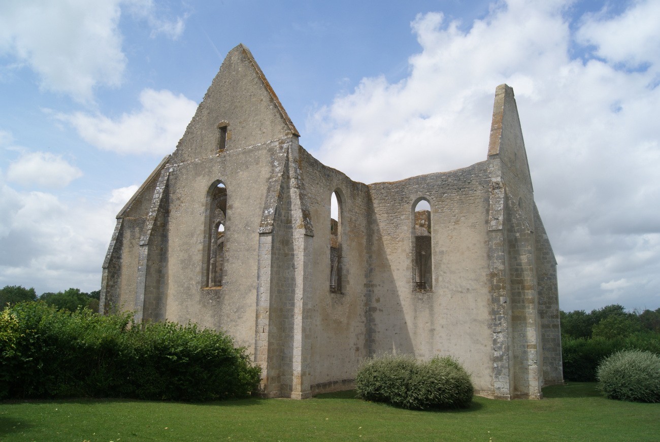 1. Eglise Saint-Lubin (1)
